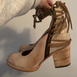 Freebird Raeanne shoes